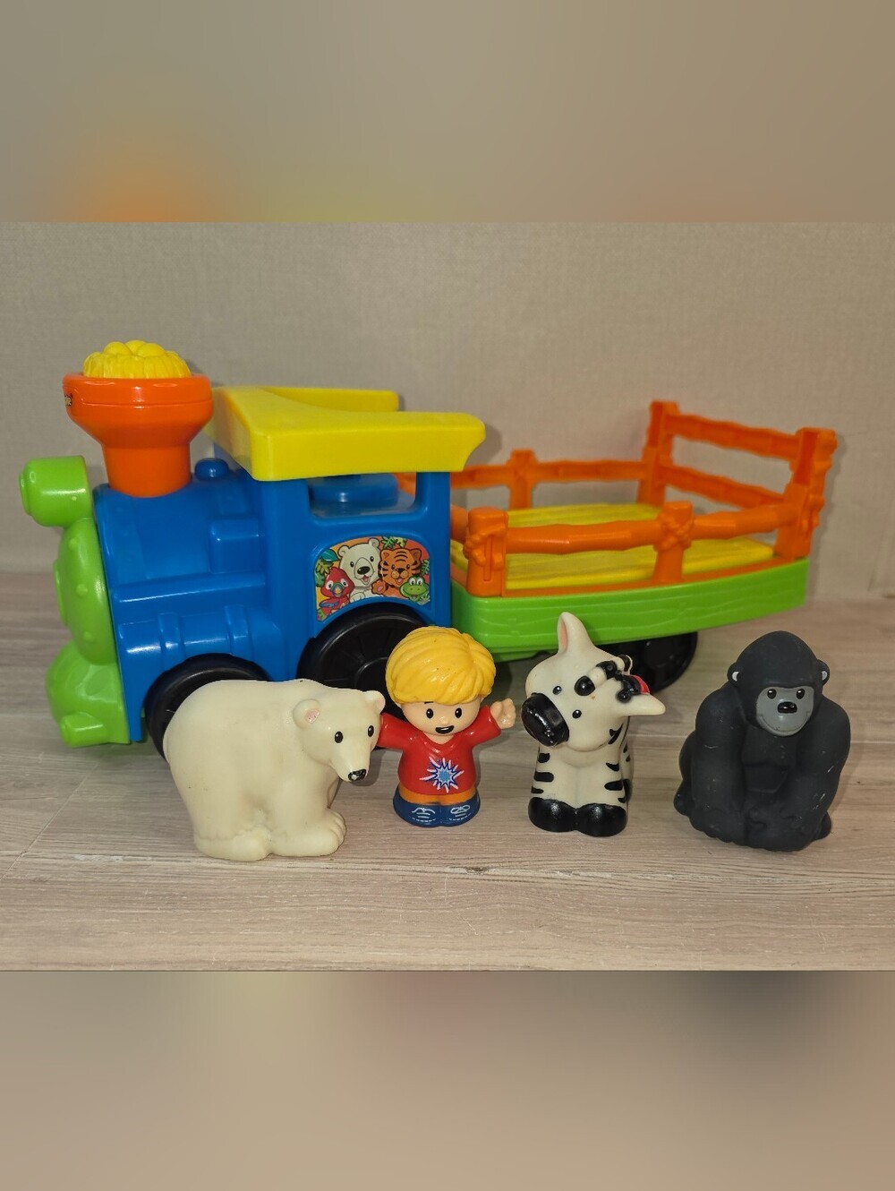 Fisher-Price Little People Jungle Truck And Animals